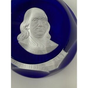 Vintage Baccarat Crystal Benjamin Franklin,  Franklin Mint Cameo Paperweight